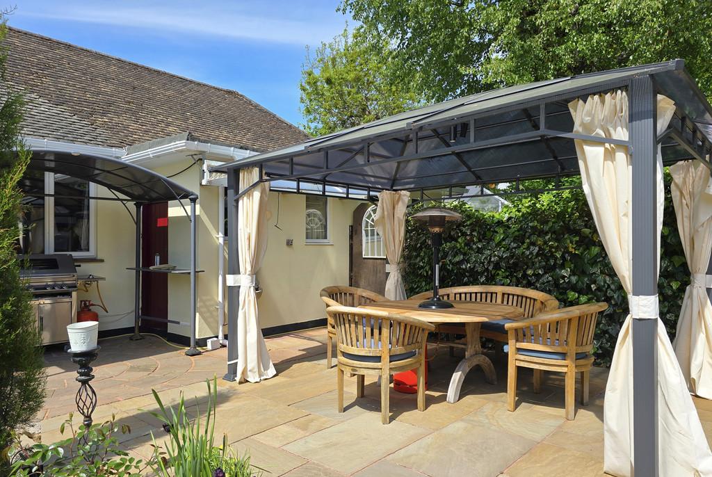 Longmead Garden 4