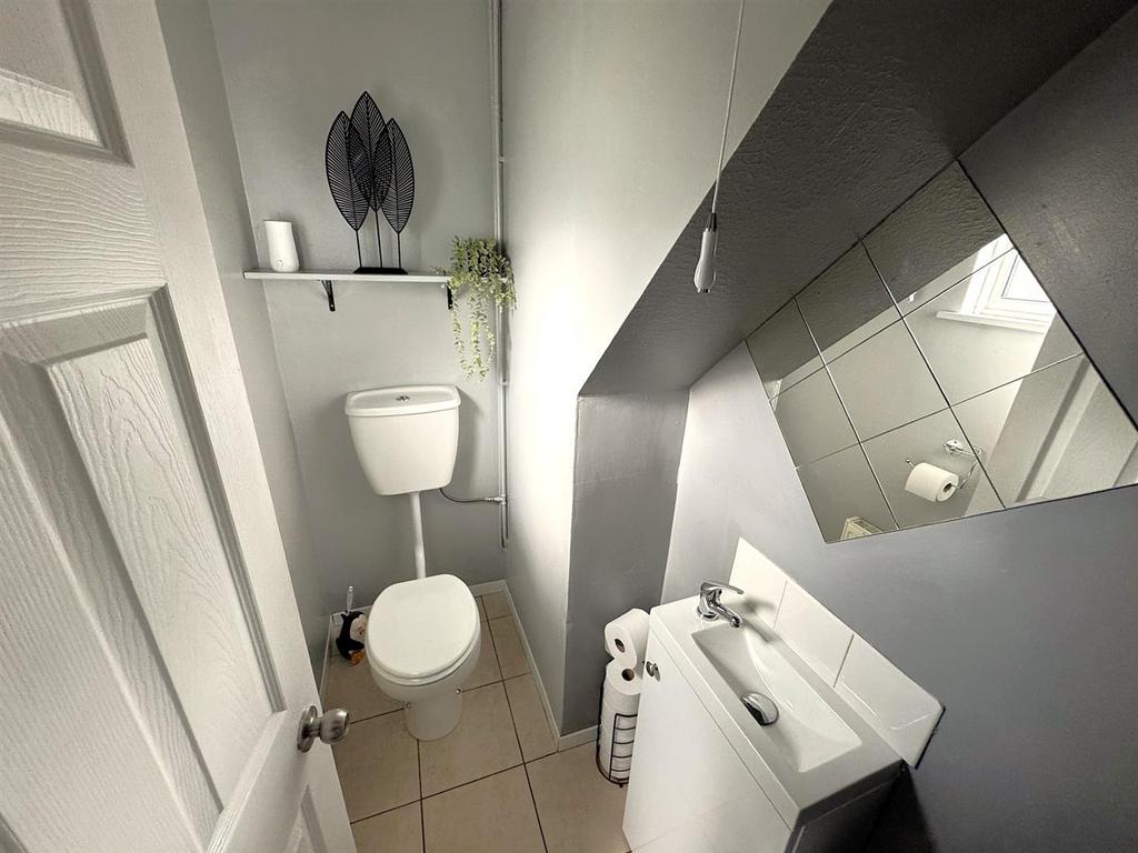 Thumbnail image6 (1).jpg