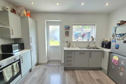 20 Arthur Street, Williamstown, Tonypandy, CF40 1ND
