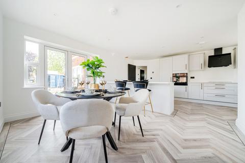 4 bedroom detached house for sale, The Oaks, Cockfield IP30