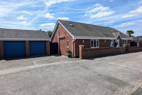 4 bedroom detached house for sale, Mill Road, Wigan WN5