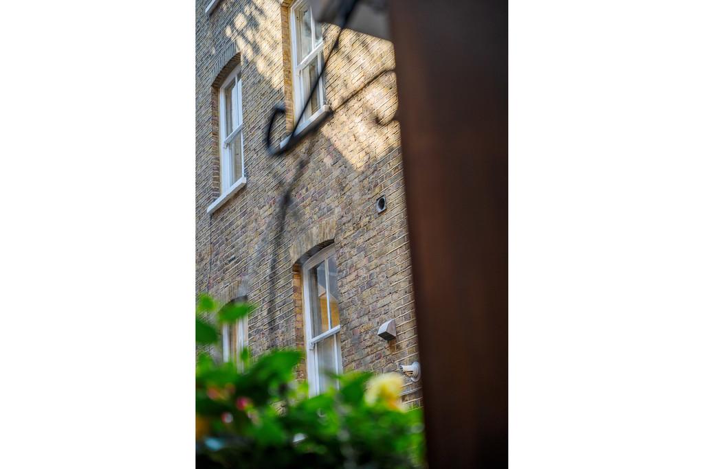 Garrick Street 19b