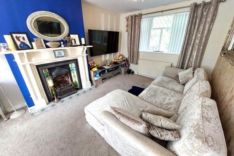 undefined, Hill Crescent, Blackley, M9