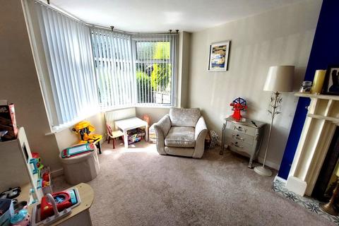 undefined, Hill Crescent, Blackley, M9