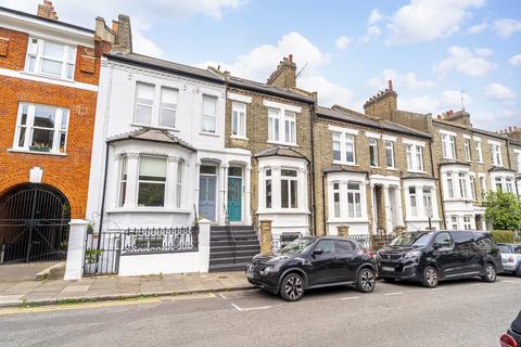 35 Kelvin Road, London, N5 2PR