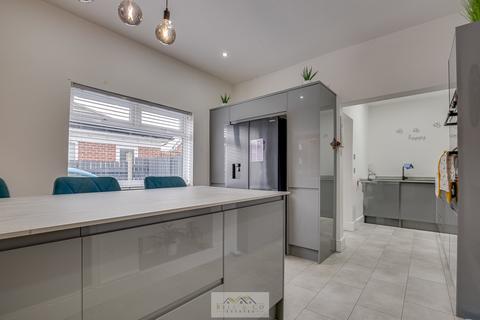 41 Bartle Road, Sheffield, S12 2QP