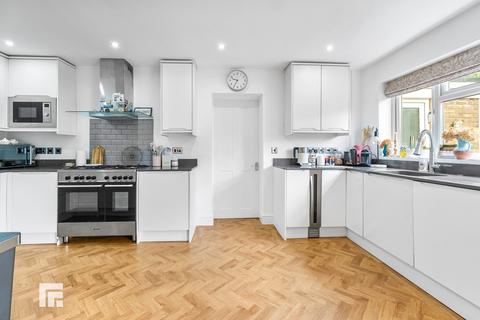undefined, Blaen-y-coed, Radyr, Cardiff