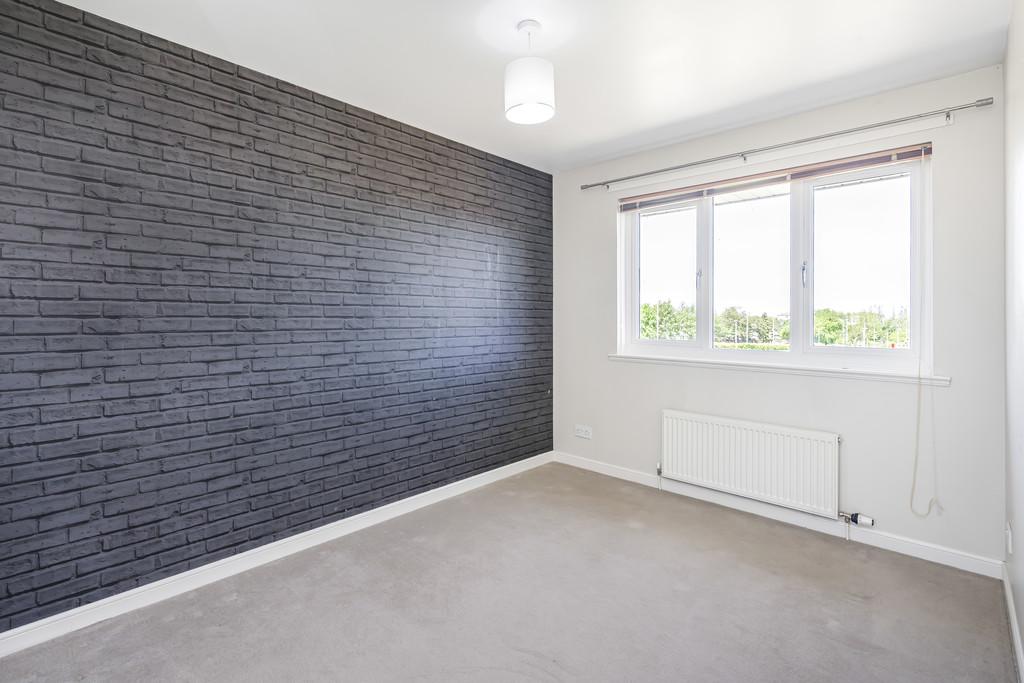 8 Glenisla Court, Whitburn (10)