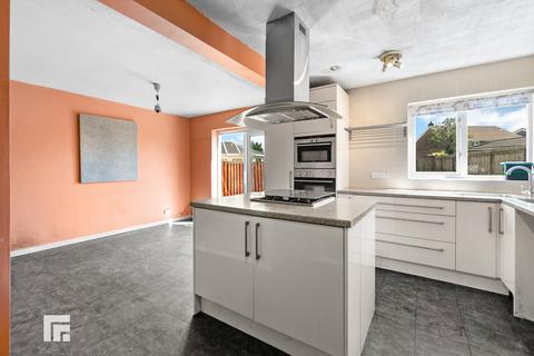 38 Hazel Tree Close, Radyr, Cardiff, CF15 8RS