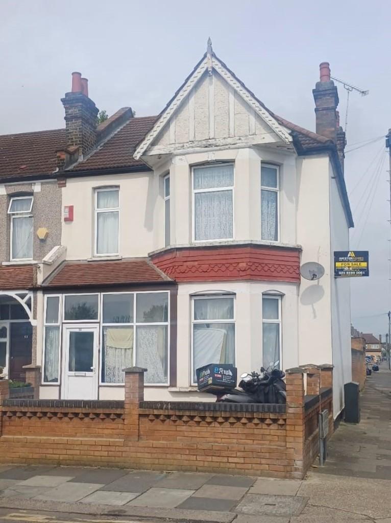 Front view of breamore road crop