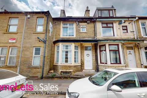 4 bedroom terraced house to rent, Mansfield Road, Bradford BD8