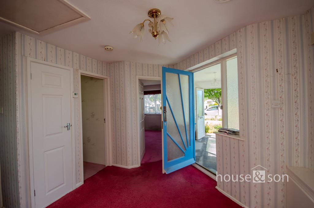 Entrance Hall1