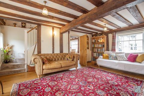 4 bedroom end of terrace house for sale, King Street, New Buckenham