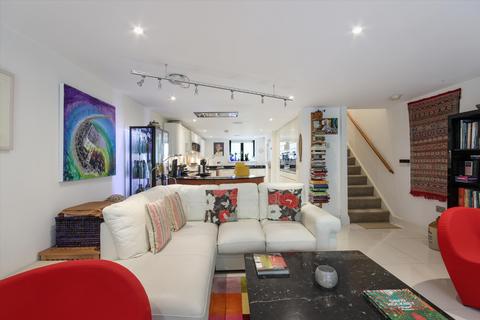4 bedroom terraced house for sale, Kentish Gardens, Tunbridge Wells, Kent, TN2