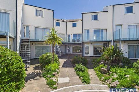 2 bedroom apartment for sale, Capel Lodge, Ravenspoint Road, Trearddur Bay