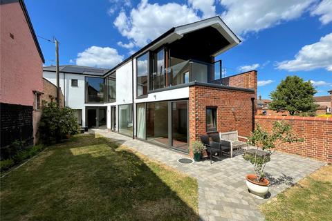 4 bedroom detached house for sale, Thoroughfare, Woodbridge, Suffolk, IP12