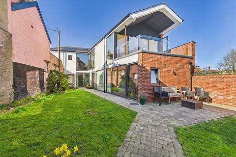 4 bedroom detached house for sale, Thoroughfare, Woodbridge, Suffolk, IP12
