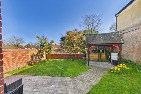 4 bedroom detached house for sale, Thoroughfare, Woodbridge, Suffolk, IP12