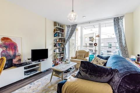 1 bedroom flat for sale, Dixie Court, Adenmore Road, London, Catford, SE6