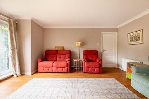 Flat 2/2, 11 Dyce Lane, Glasgow, G11 5LS