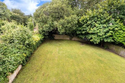 Flat 2/2, 11 Dyce Lane, Glasgow, G11 5LS