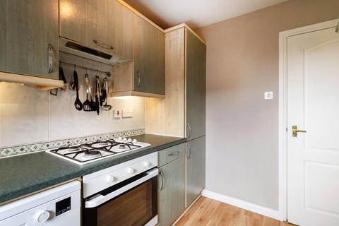 Flat 2/2, 11 Dyce Lane, Glasgow, G11 5LS