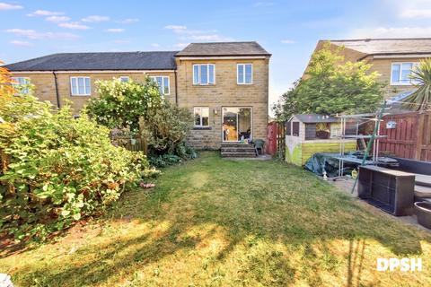 3 bedroom end of terrace house for sale, Dartmouth Mews, Morley, Leeds