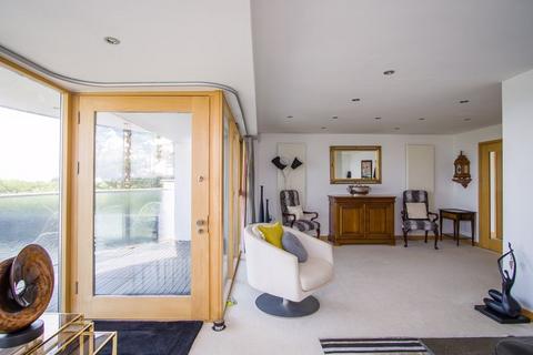 4 bedroom detached house for sale, Whitcliffe Drive, Penarth