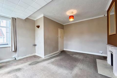 26 Chestnut Road, Neath, SA11 3PB