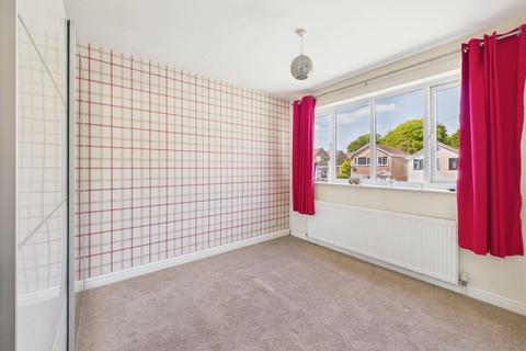 4 Harehill Close, Bradford, BD10 8PG