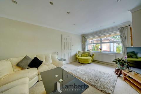 20 Johns Close, Studley, B80 7EQ