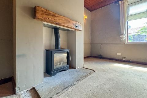2 bedroom cottage for sale, Gib Lane, Huddersfield HD8