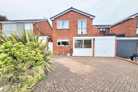 Ilmington Drive, Boldmere, Sutton Coldfield, Birmingham, B73 6QE
