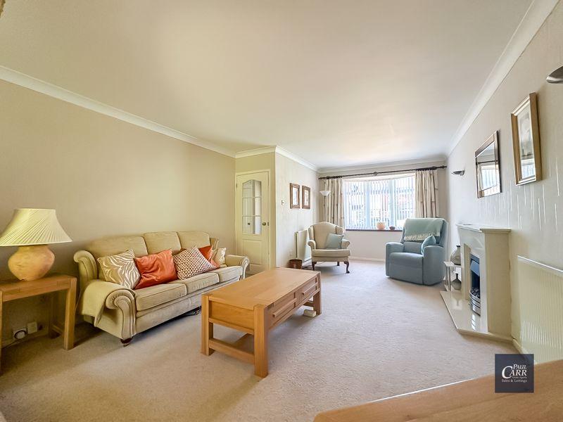 House in Walsall, West Midlands - More