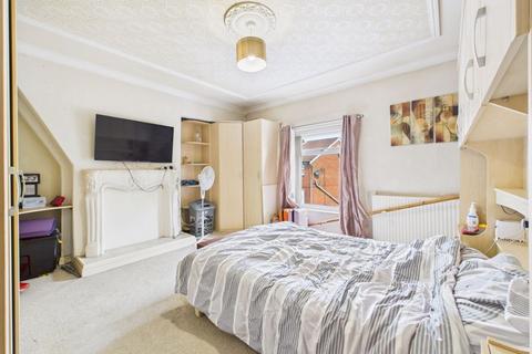 338 Grimshaw Lane, Middleton, Manchester, M24 2AU