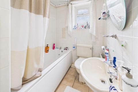 338 Grimshaw Lane, Middleton, Manchester, M24 2AU