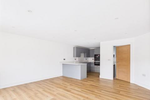 3 bedroom detached bungalow for sale, Copper Beech Close, Newark NG22