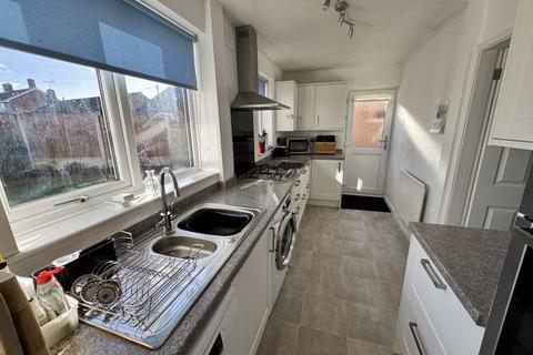 63 Beardsley Road, Edwinstowe, Mansfield, NG21 9LL