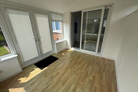 63 Beardsley Road, Edwinstowe, Mansfield, NG21 9LL