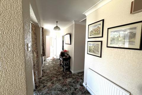 2 bedroom detached bungalow for sale, Griceson Close, Newark NG22