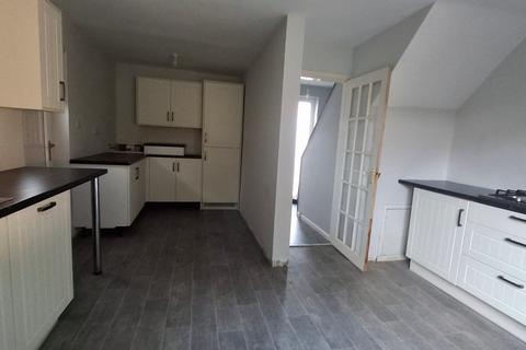 3 bedroom semi-detached house for sale, Chestnut Drive, Newark NG22