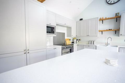 undefined, Newark Road, Wellow NG22