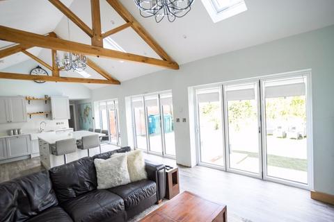 undefined, Newark Road, Wellow NG22