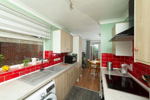 2 bedroom semi-detached bungalow for sale, Maid Marian Avenue, Bilsthorpe NG22