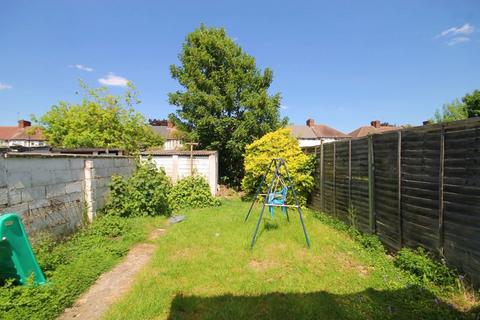 25 Fraser Road, Perivale, Greenford, UB6 7AJ