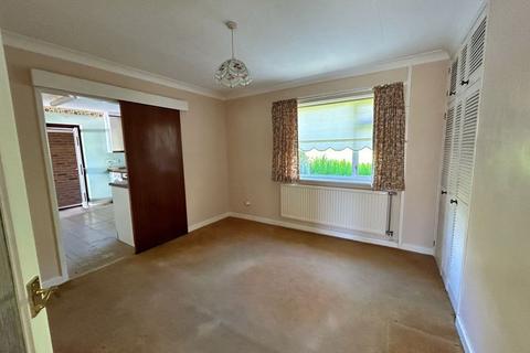undefined, Trinity Way, Cinderford GL14