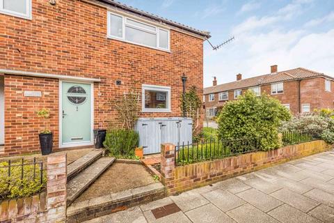2 bedroom ground floor flat for sale - St. Thomas's Court, Old Portsmouth
