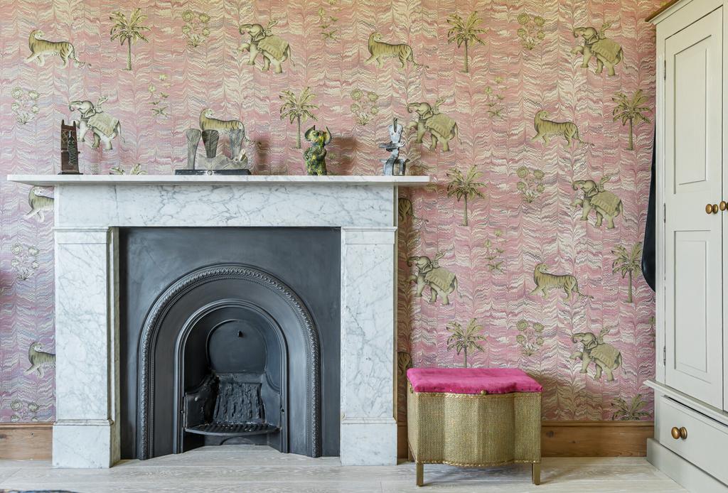 Fireplace Feature