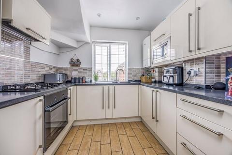 2 bedroom duplex for sale, White Ladies Close, Havant