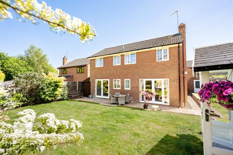4 bedroom detached house for sale, Haywards Farm Close | Verwood | BH31